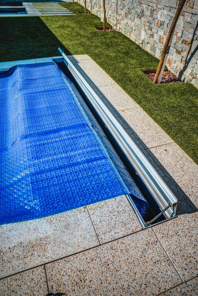 Hidden pool cover box Underground pool cover roller