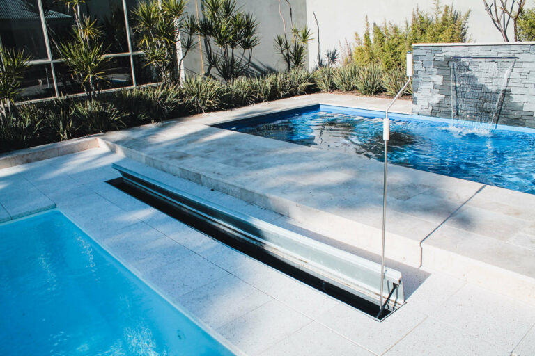 Hidden pool cover box Underground pool cover roller